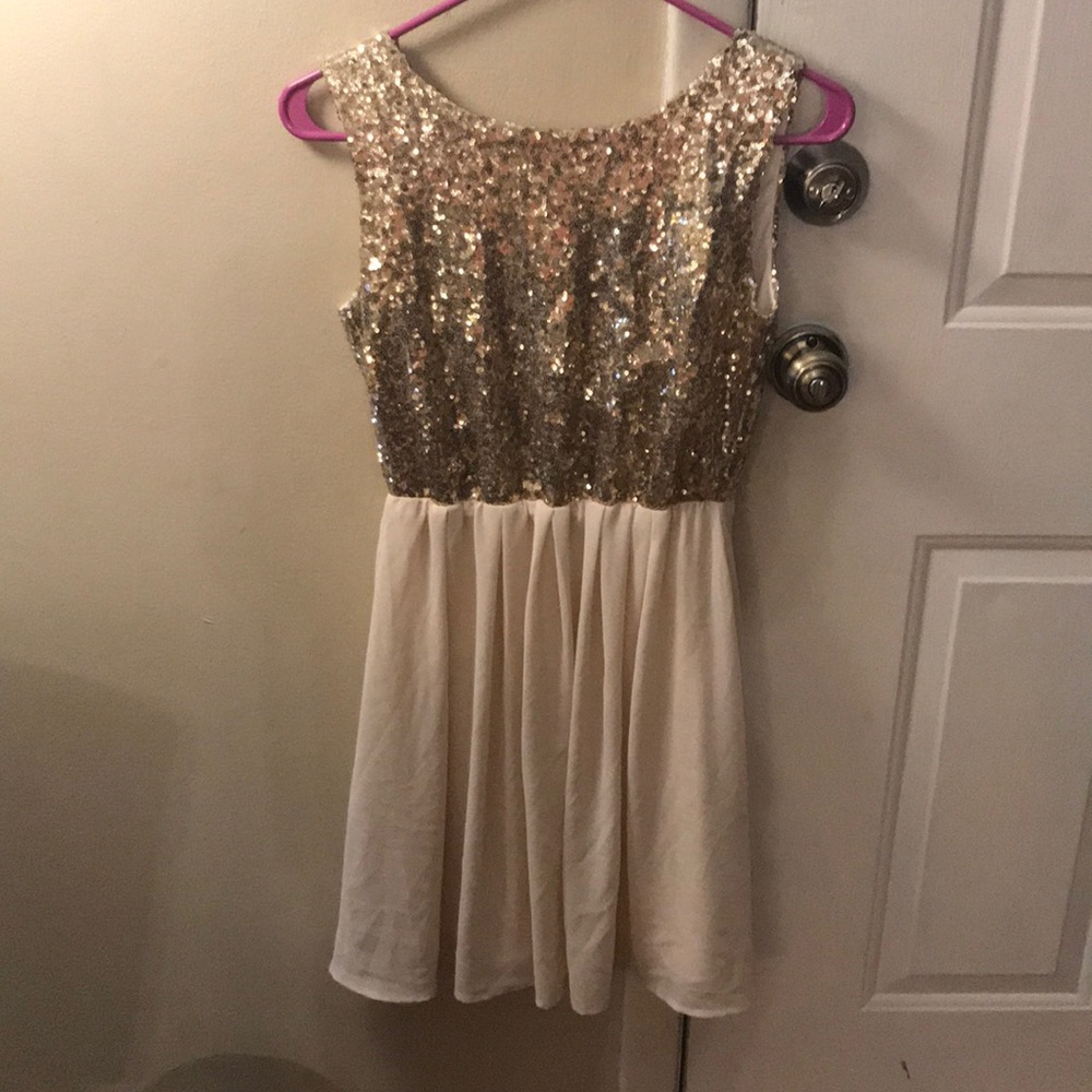 Alythea party or dress dance